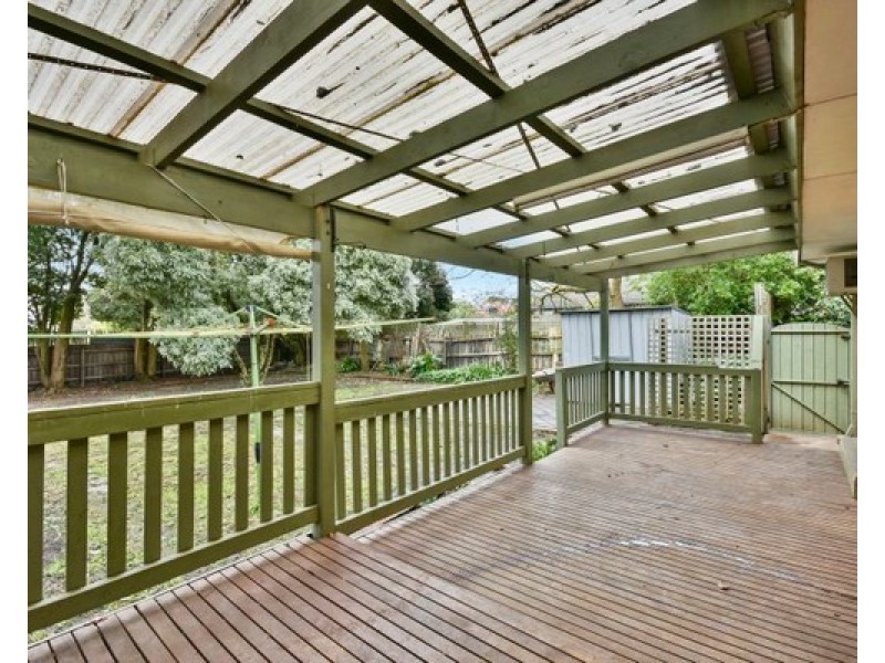 3 Aisbett Avenue, Wantirna South VIC 3152