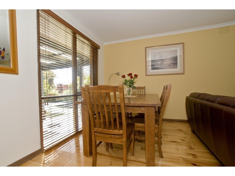 5 St James Court, Wantirna South VIC 3152