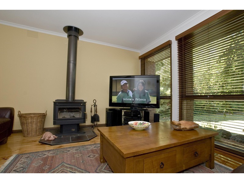 5 St James Court, Wantirna South VIC 3152