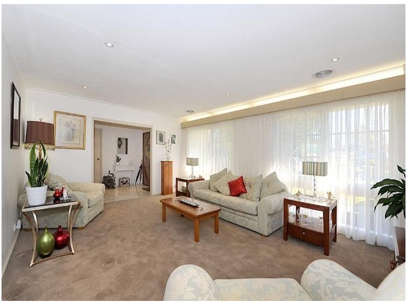 6 Christie Street, Knoxfield VIC 3180