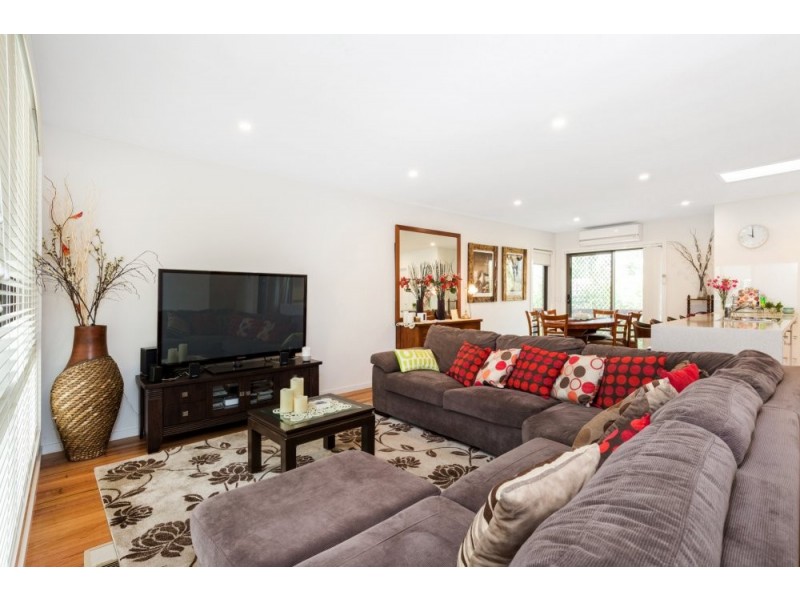 2/41 Lynn Drive, Ferntree Gully VIC 3156