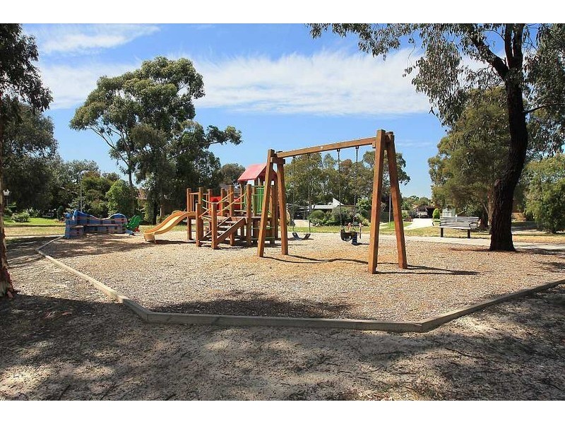 22 Kaisman Square, Wantirna VIC 3152