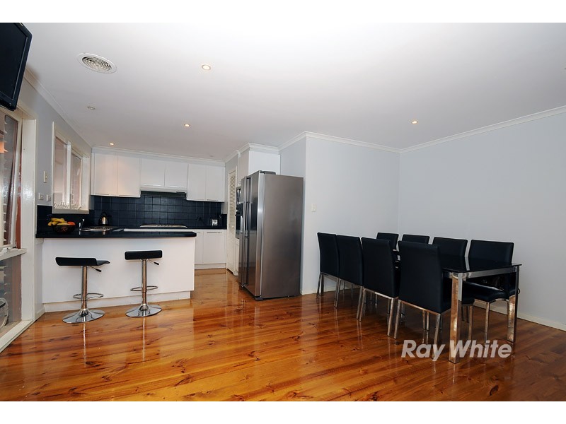 112 Lakesfield Drive, Lysterfield VIC 3156