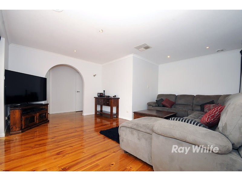 112 Lakesfield Drive, Lysterfield VIC 3156