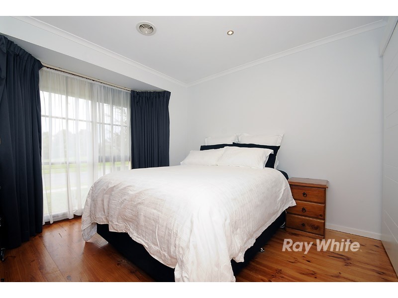 112 Lakesfield Drive, Lysterfield VIC 3156