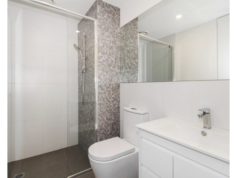 705B/404 Burwood Highway, Wantirna South VIC 3152