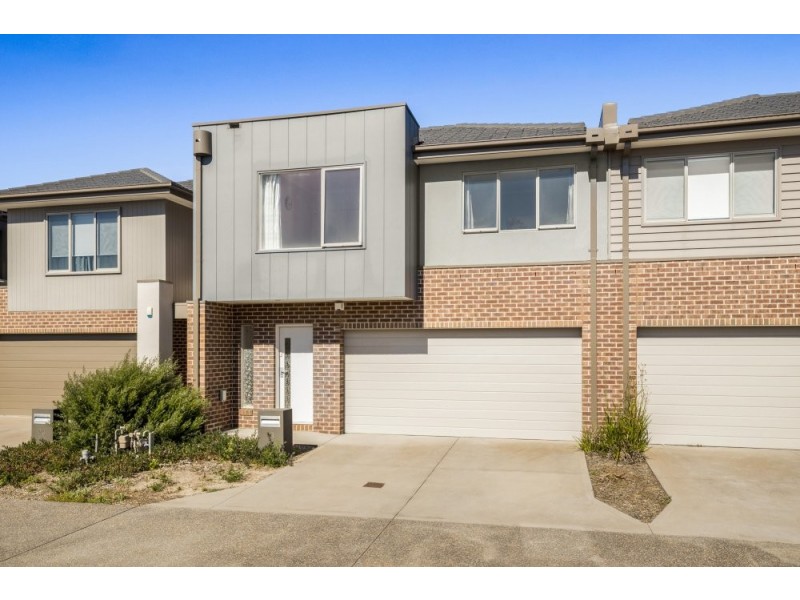 18 Colville Crescent, Keysborough VIC 3173