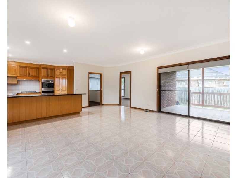 7 Wanaka Close, Rowville VIC 3178