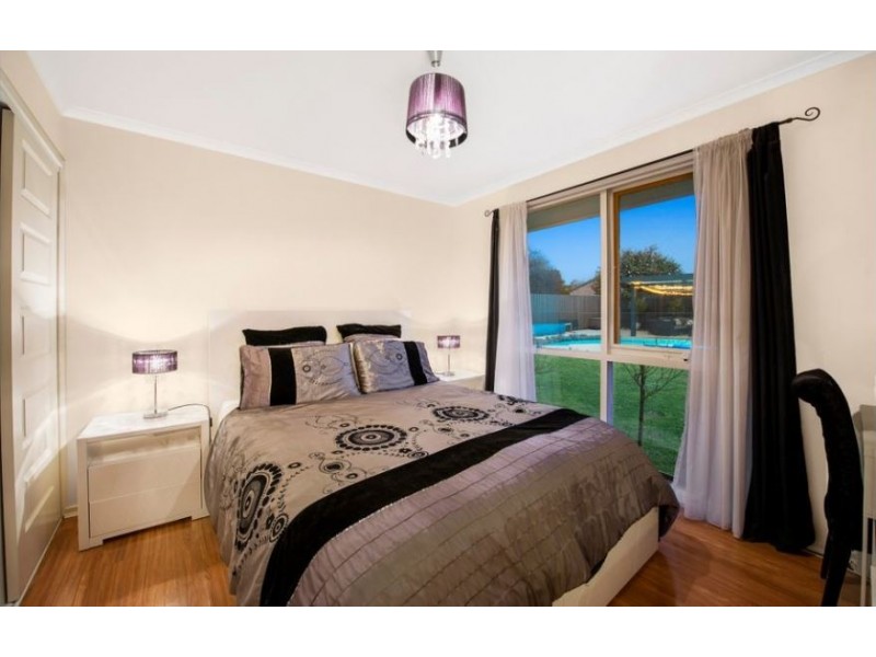 76 Eildon Parade, Rowville VIC 3178