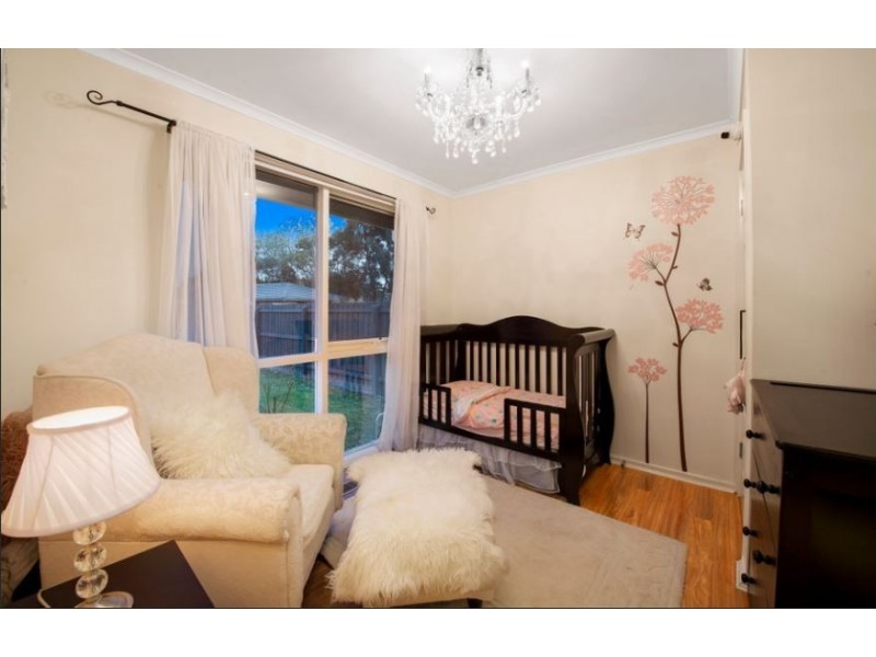 76 Eildon Parade, Rowville VIC 3178