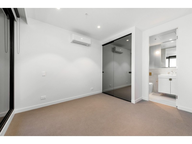 2811/545 Station Street, Box Hill VIC 3128