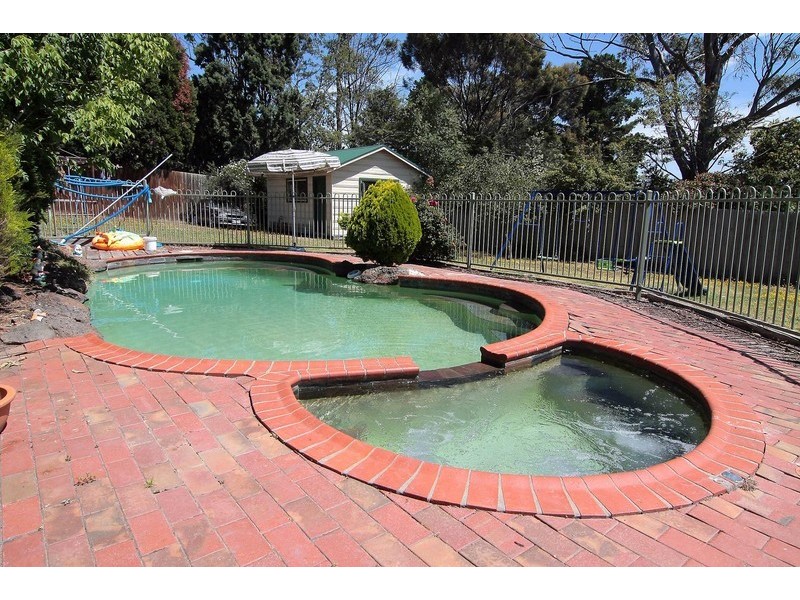 13 Rachelle Drive, Wantirna VIC 3152