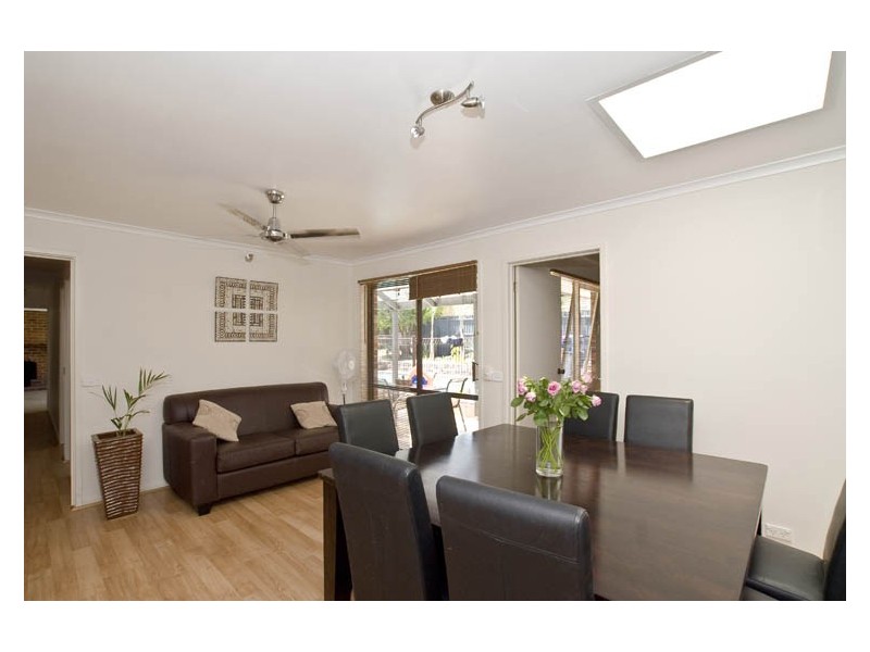 4 Nottingham Sqaure, Wantirna VIC 3152