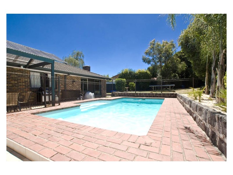 4 Nottingham Sqaure, Wantirna VIC 3152