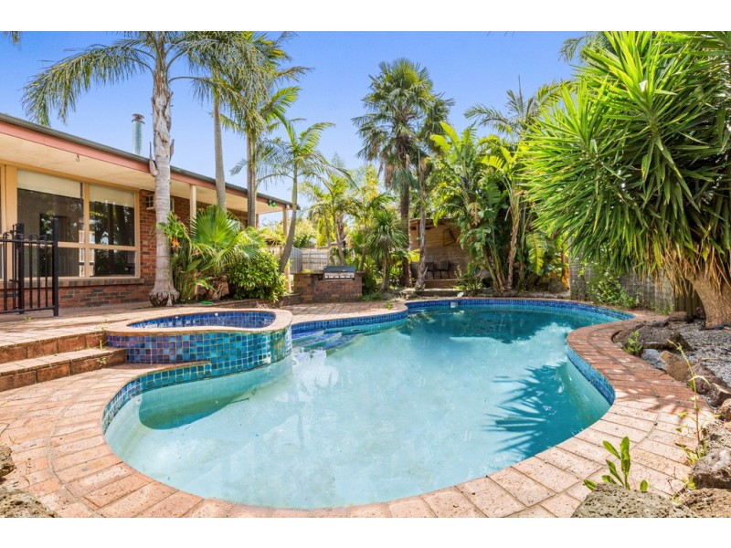 2 Rosalie Court, Wantirna South VIC 3152