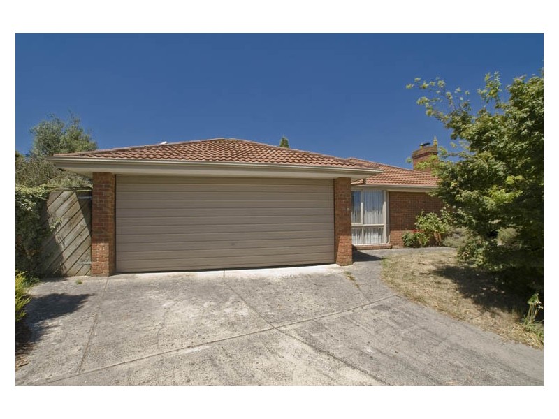 9 Defelice Place, Wantirna VIC 3152