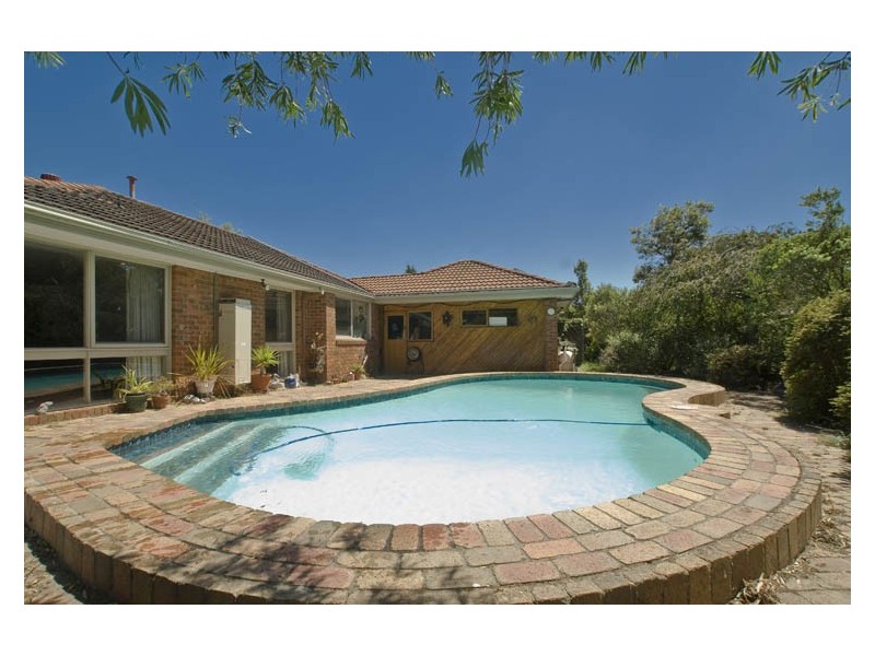 9 Defelice Place, Wantirna VIC 3152