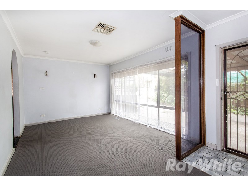 15 Wilma Avenue, Mulgrave VIC 3170