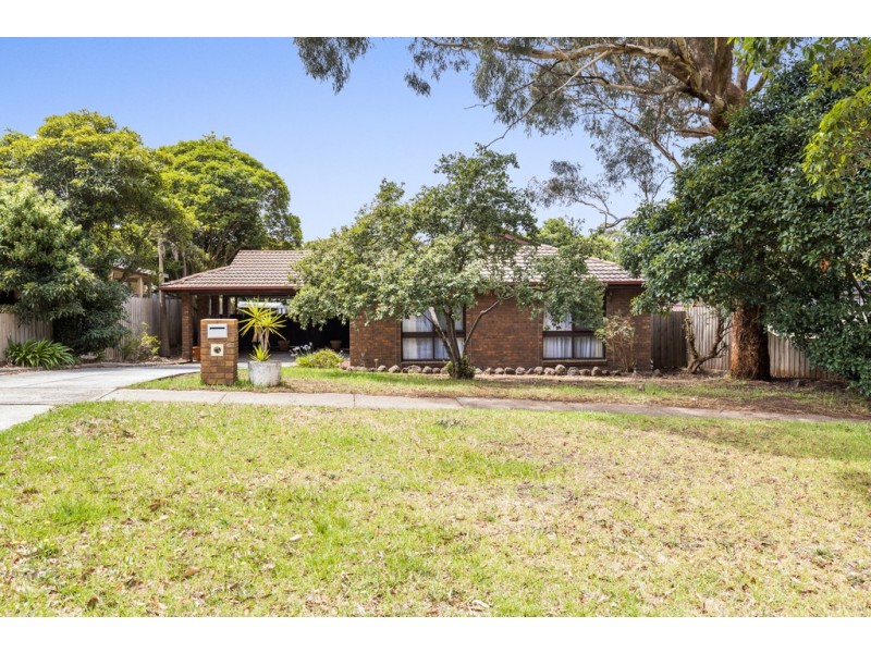 15 Brentwood Drive, Wantirna VIC 3152