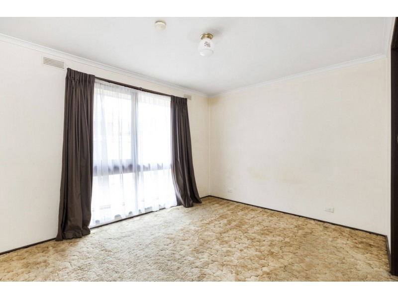 15 Brentwood Drive, Wantirna VIC 3152