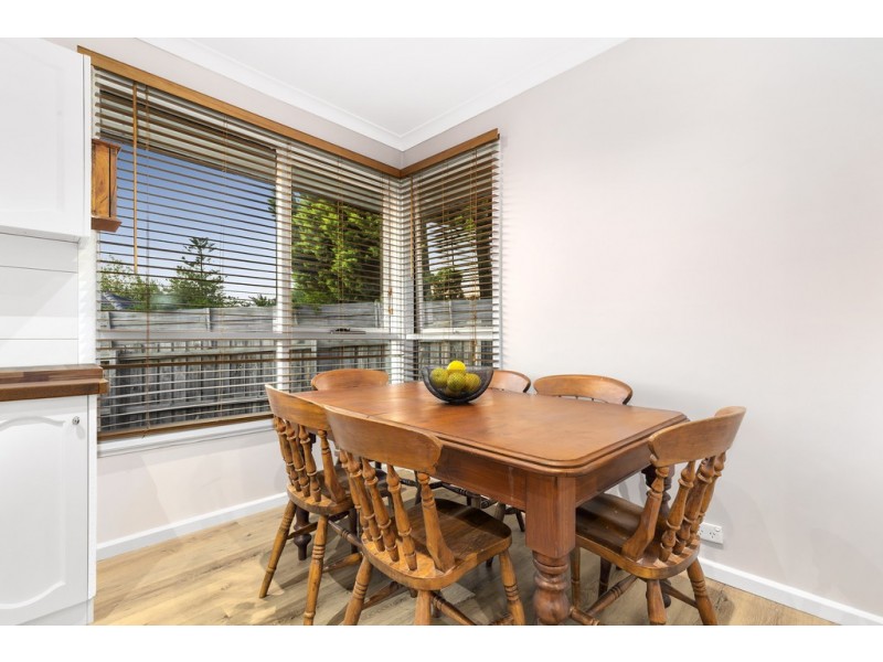 13 Cynthia Court, Wantirna South VIC 3152