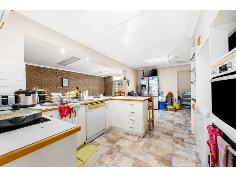 63 Amesbury Avenue, Wantirna VIC 3152