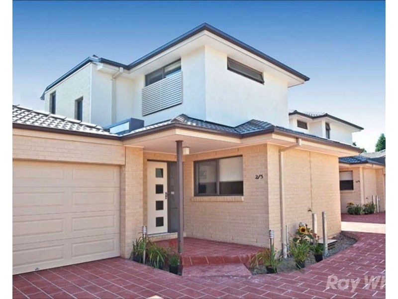 2/5 Denver Crescent, Rowville VIC 3178