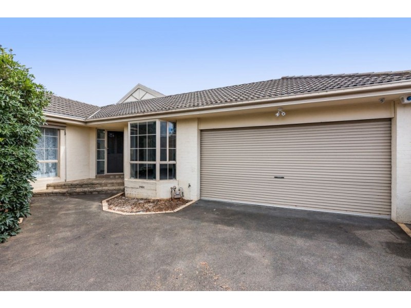 2/40 Sylphide Way, Wantirna South VIC 3152