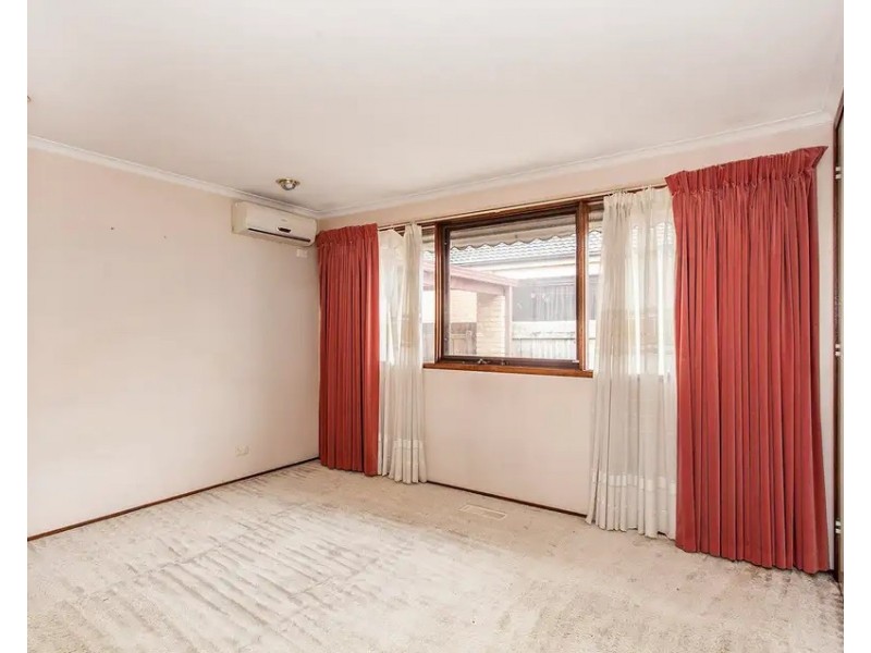 32 Rosemary Street, Chadstone VIC 3148