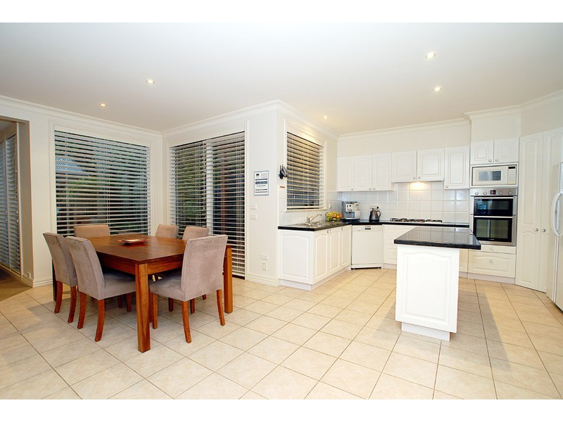 13 Billabong Court, Wantirna South VIC 3152