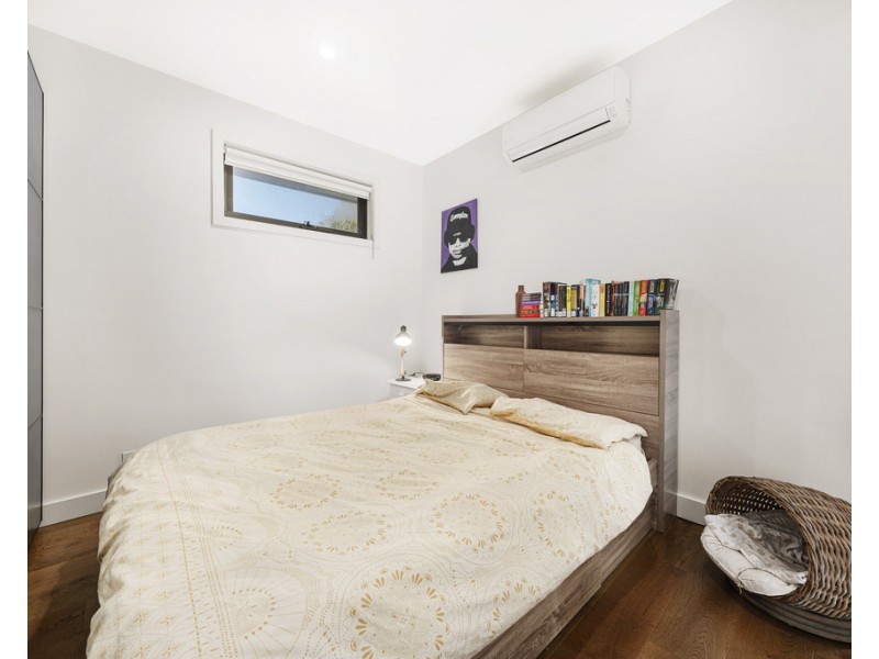 2/101 Barmah Drive West, Wantirna VIC 3152