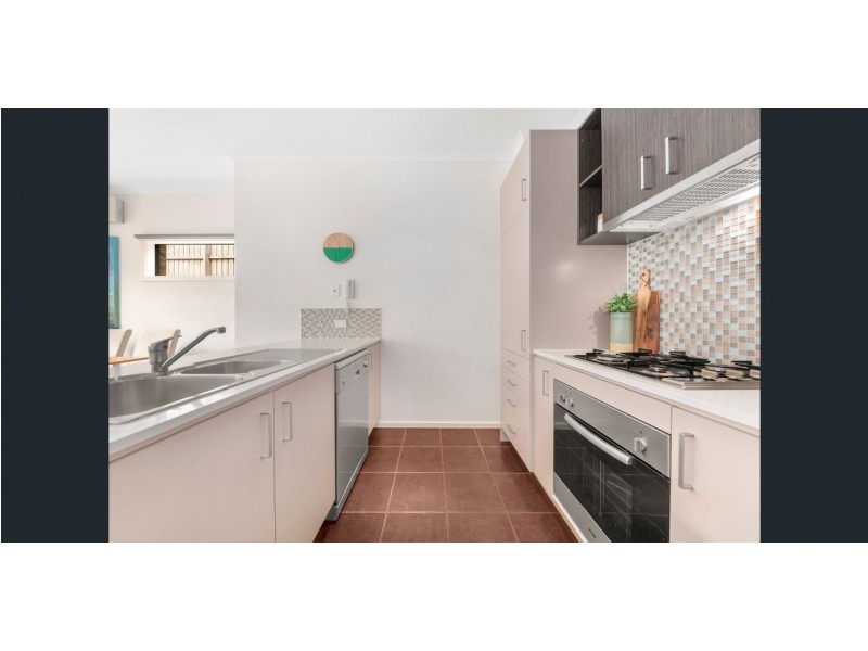 8/3-5 Milton Street, Ferntree Gully VIC 3156