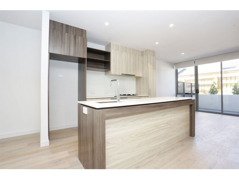 2/3 Lynne Avenue, Wantirna South VIC 3152