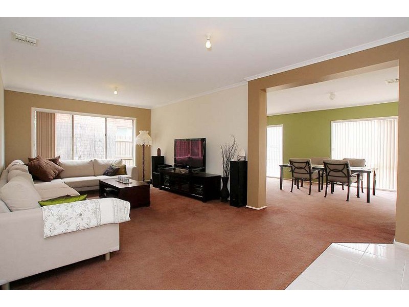 1 Blackham Court, Wantirna South VIC 3152