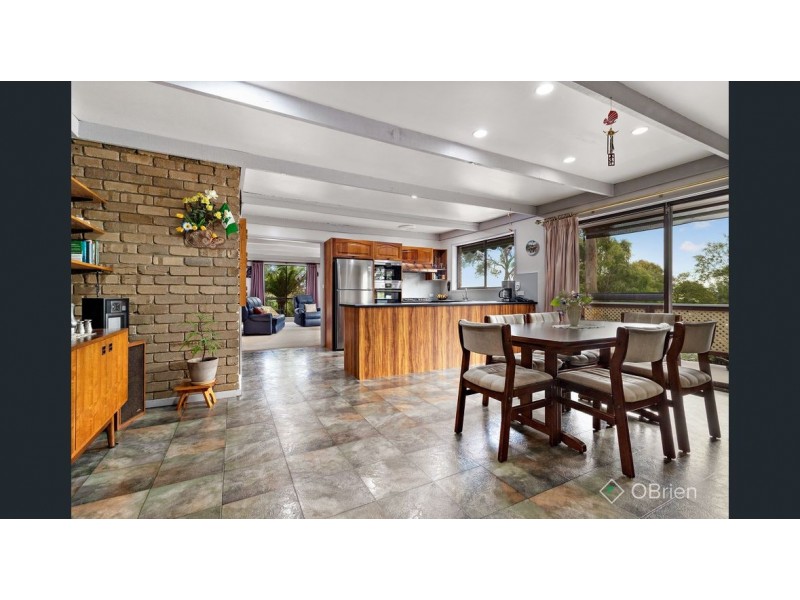 16 Parker Avenue, Boronia VIC 3155
