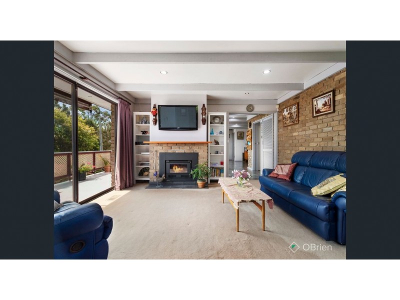 16 Parker Avenue, Boronia VIC 3155