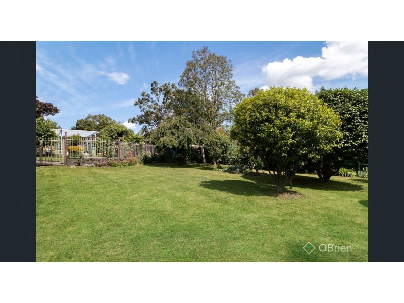 16 Parker Avenue, Boronia VIC 3155