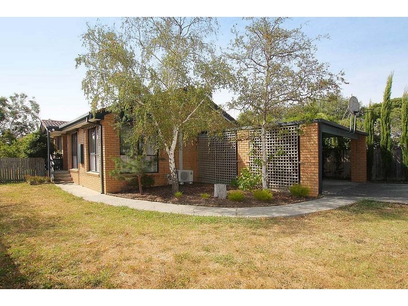 73 Mowbray Drive, Wantirna South VIC 3152