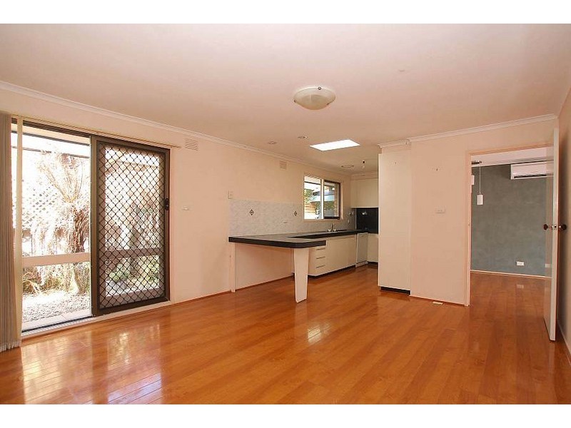 73 Mowbray Drive, Wantirna South VIC 3152