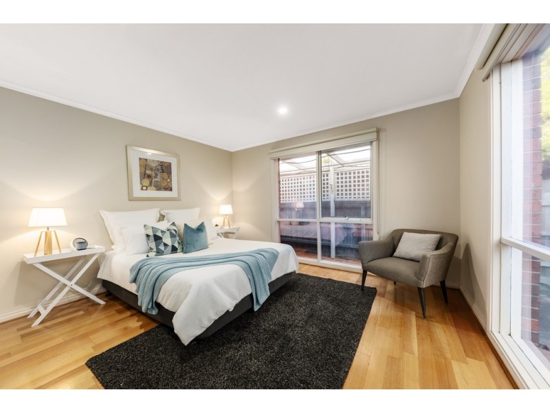 11 Reita Avenue, Wantirna South VIC 3152