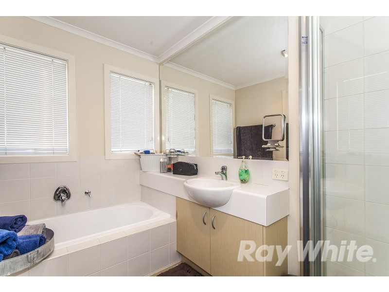 91 Sovereign Manor Crescent, Rowville VIC 3178