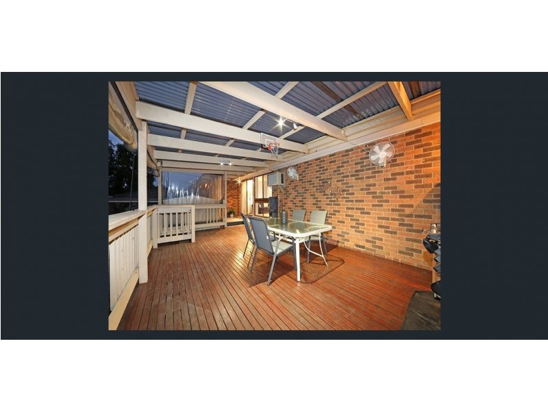 23 Cornelius Drive, Wantirna South VIC 3152