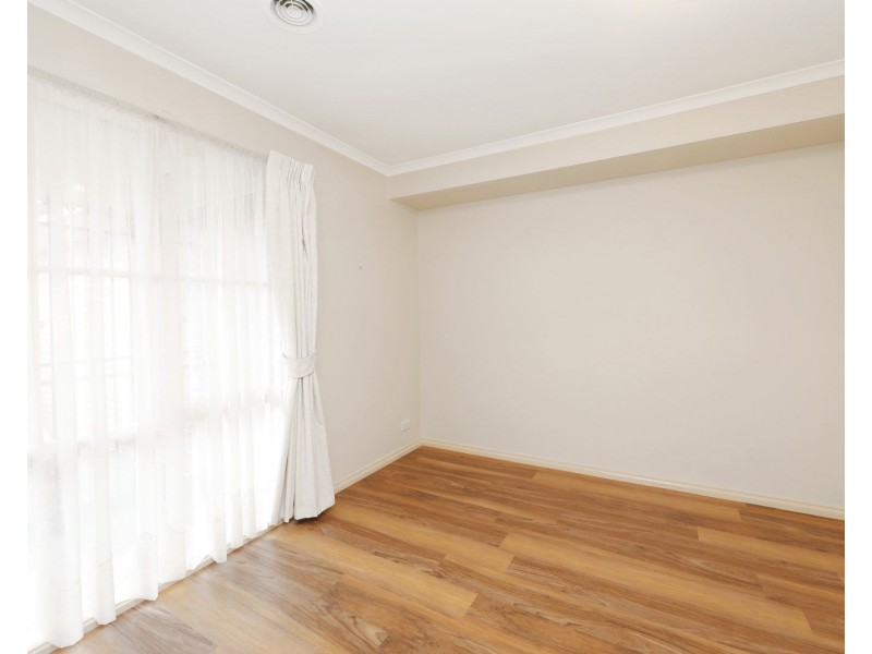 101 Quail Way, Rowville VIC 3178