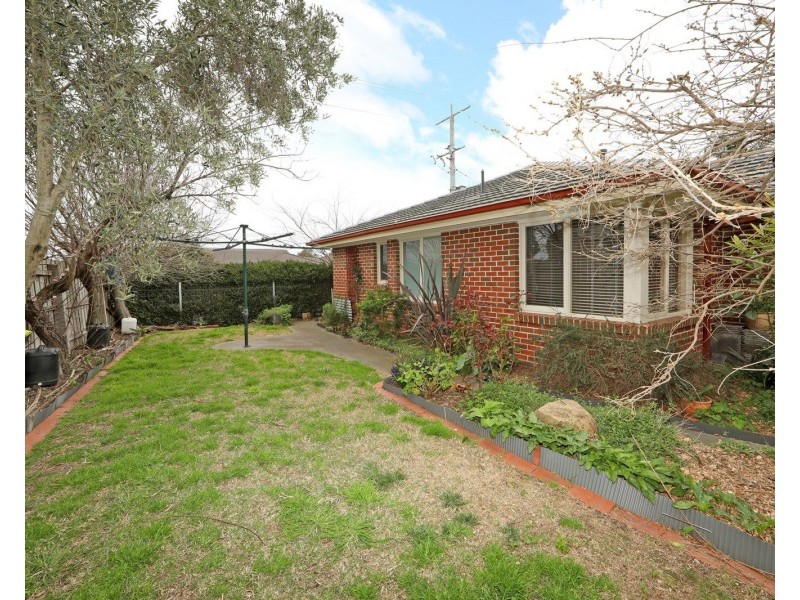 101 Quail Way, Rowville VIC 3178