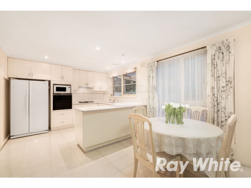 6 Nina Place, Wantirna VIC 3152