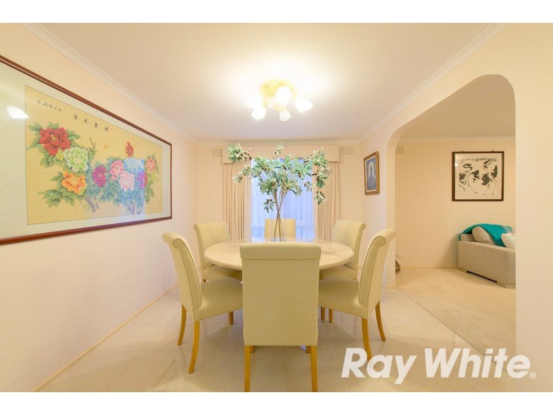 6 Nina Place, Wantirna VIC 3152