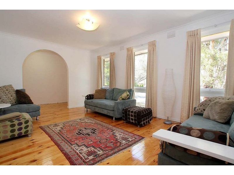 27 Argyle Way, Wantirna South VIC 3152