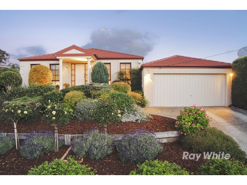 77 Sasses Avenue, Bayswater VIC 3153