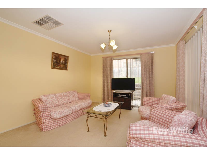 77 Sasses Avenue, Bayswater VIC 3153