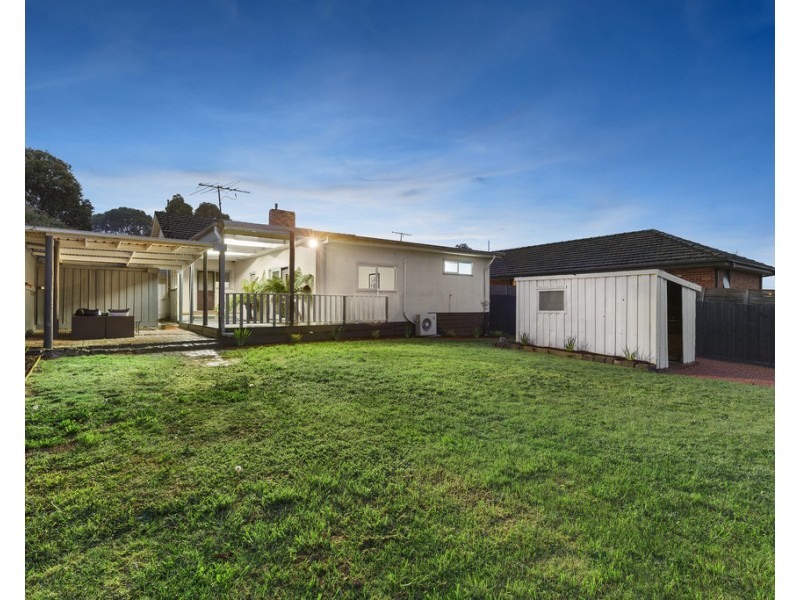 8 Hamilton Crescent, Doncaster East VIC 3109